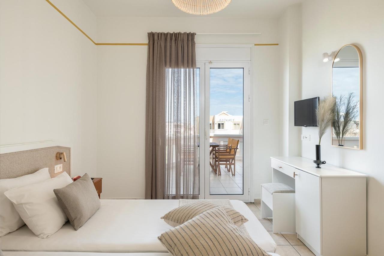 Artemis Apartments Stalos Room photo