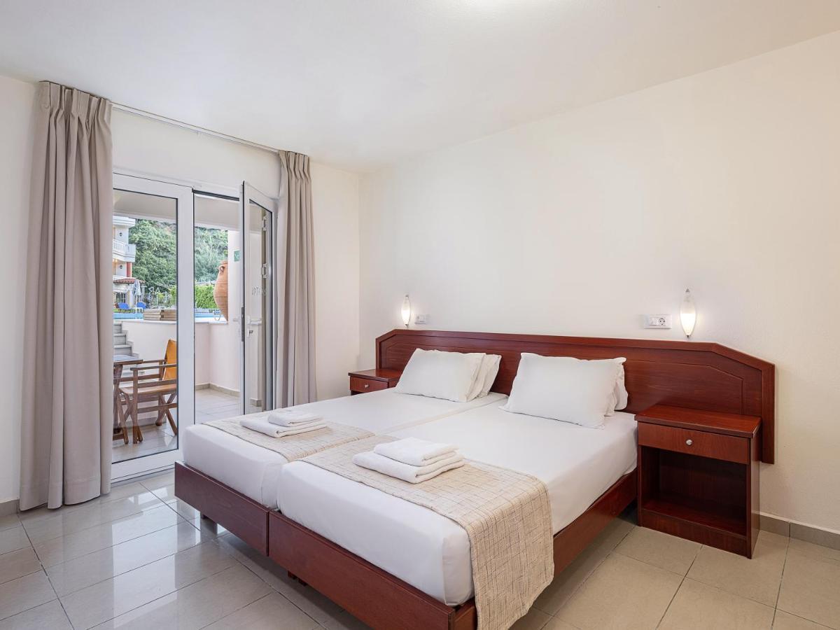 Artemis Apartments Stalos Room photo