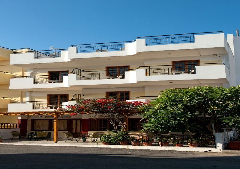 Artemis Apartments Stalos Exterior photo